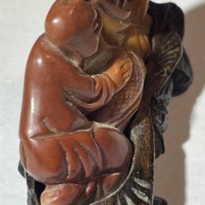 Vintage Hand Carved NETSUKE Style Figure on a Carved Wooden Base all Hand Carved/Etched Preowned from an Estate.