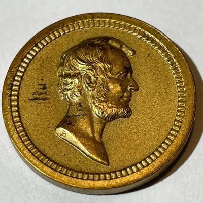 George Washington/Abraham Lincoln Bronze Medal Small Penny Size Token as Pictured.