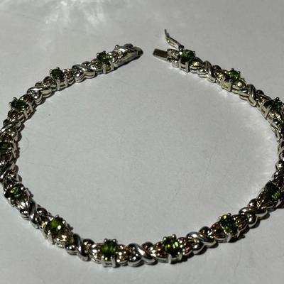 Vintage Estate .925 Sterling Silver Peridot Tennis Bracelet 7.5