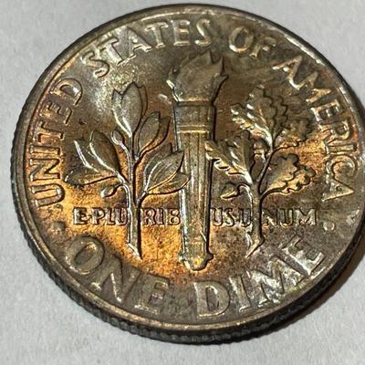 1957-P BU ORIGINAL TONED ROOSEVELT SILVER DIME FOR THE TONED LOVERS.