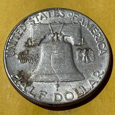 1950-P AU CONDITION FRANKLIN SILVER HALF DOLLAR AS PICTURED.