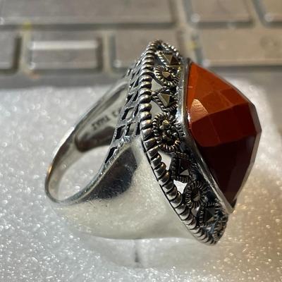 Vintage Sterling Silver Large Carnelian Stone Ring Size 7-3/4 in Good Preowned Condition.