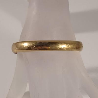 14K Gold Filled Bangle Bracelet (T14)
