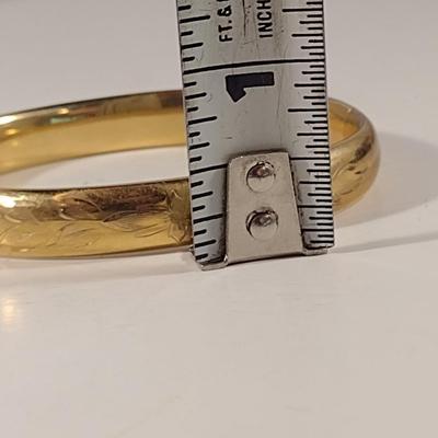 14K Gold Filled Bangle Bracelet (T14)