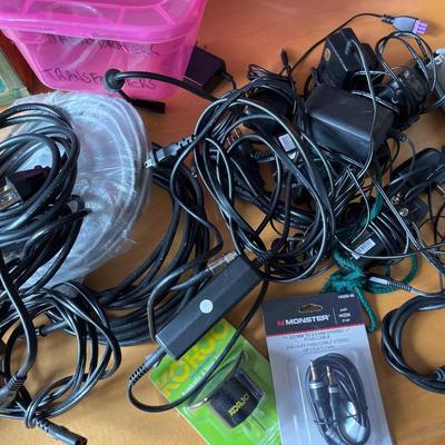 L35- Computer/stereo cords & misc