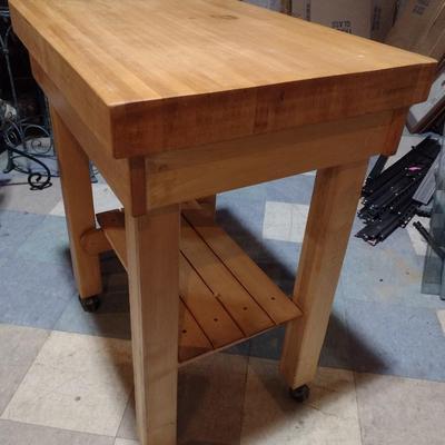 Solid Wood Butcher Block Table Kitchen Island on Castors