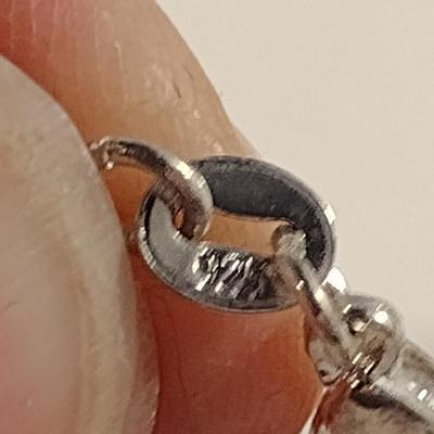 Sterling Silver Necklace with Pendant (T16)