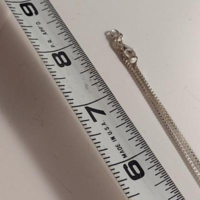 Sterling Silver Necklace with Pendant (T16)