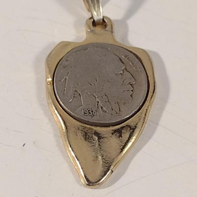 Arrow Design Pendant with Buffalo Nickle Center (T19)