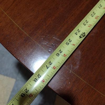 Mahogany Finish Vintage Pembroke Table Drop Leaf