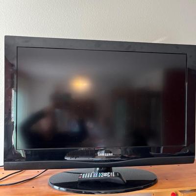L39- Samsung TV32”