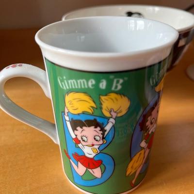 L41- Betty Boop lot