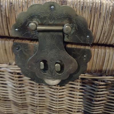 Wicker Blanket or Storage Chest (No Contents)