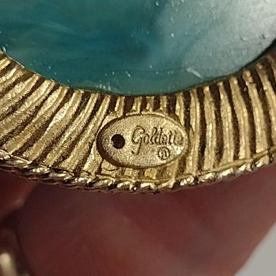 Collection of Brooches (D3)