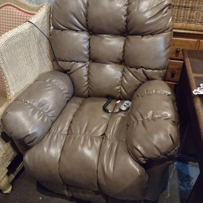 Best Brand Medium Lift Electric Recliner