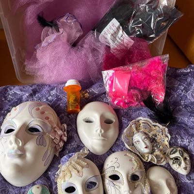 L45- Harlequin mask lot