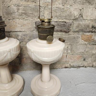 Pair of antique Lincoln Drape kerosene lamps