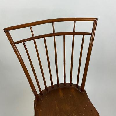 Lot 1043 Antique American Windsor "Birdcage" Chair