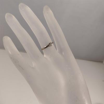 10K Gold and Diamond Ring- Approx 1.4 Grams Total Weight (D9)