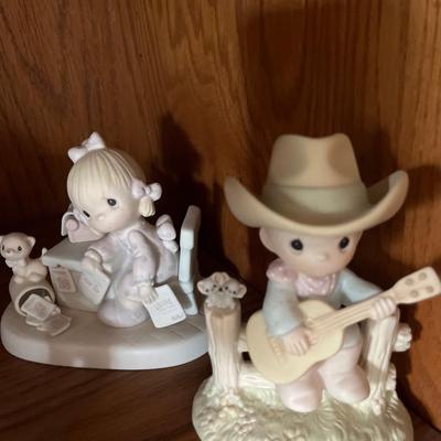 L49- Precious Moments lot 1