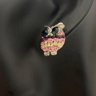 Crystal owl Post earrings