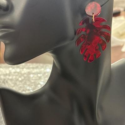 Vintage dark, red leaf floral acrylic plastic statement, long earrings