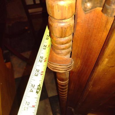 Solid Wood Double Door Armoire Arch Top