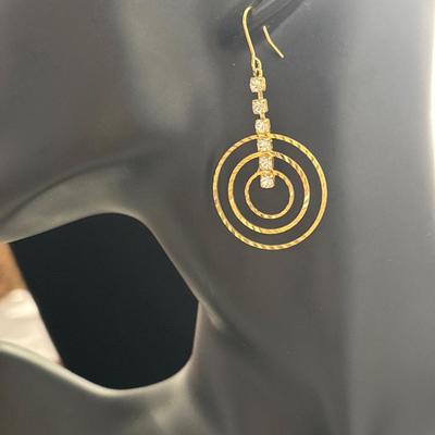 Elegant diamond spiral dangle earrings