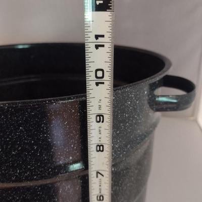 Covered Enameled Pot with Rack for Water Bath Canning