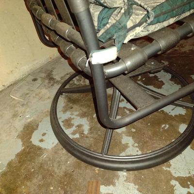 Metal Frame Patio Swivel Rocker with Cushions