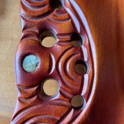 L66- Moana wood carving tray & other wood carvings