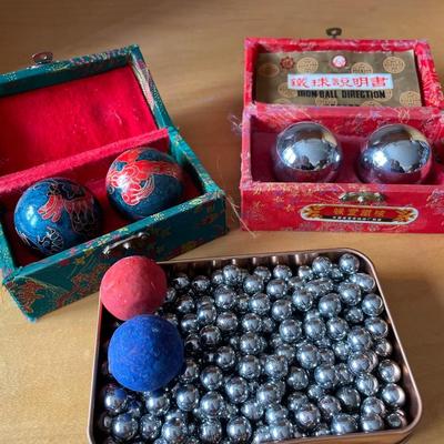 L67- Baoding Balls & others
