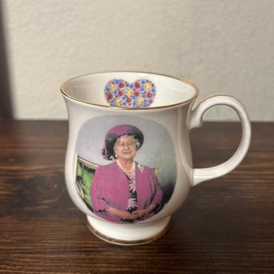 The Queen Of England Coffee Tee Cup