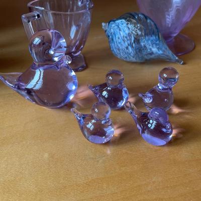 L68- Glass figurine lot (purple birds made in Sweden)