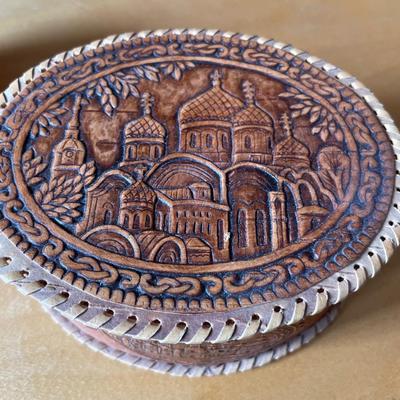 L70- Carved birch bark trinket boxes, coasters & toy