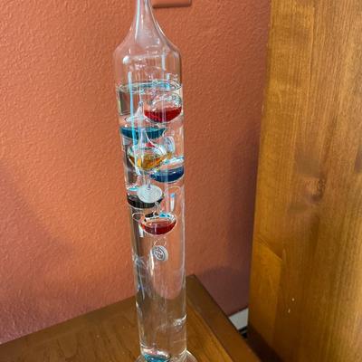 L71- Galileo Thermometer, glass tree/ornaments, other glass itrms