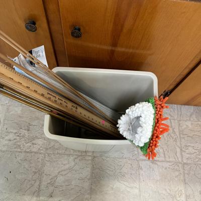Kitchen dishes