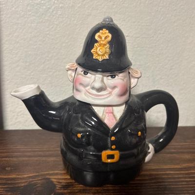 English Police Man Tee Pot