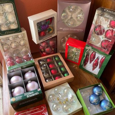 C3- Christmas ornaments