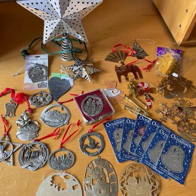 C7- Pewter and gold tone ornaments