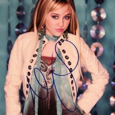 Miley Cyrus signed promo photo 