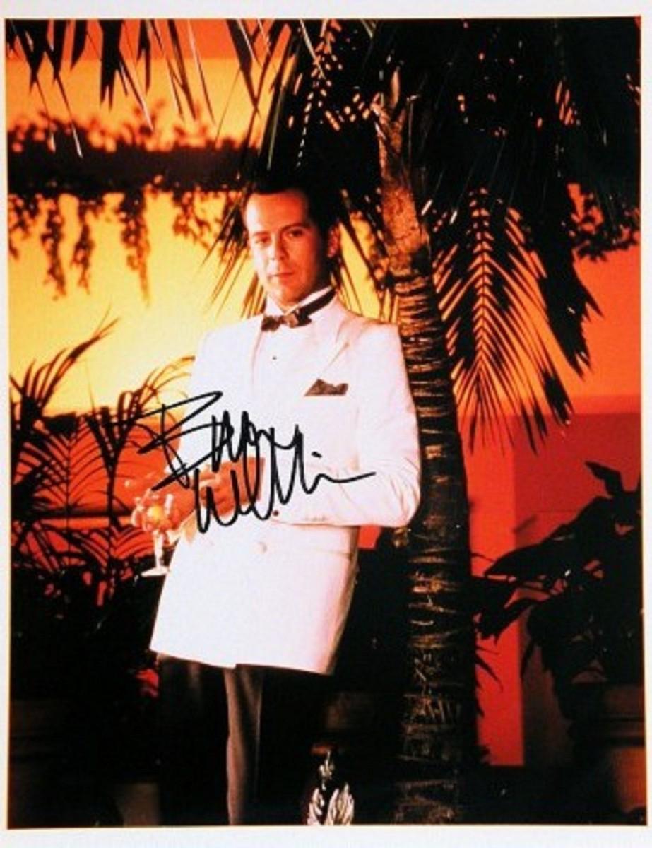 BRUCE WILLIS signed autographed photo  COA Hologram main image 1