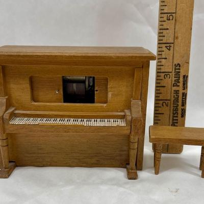 Small Dollhouse Size Wooden Piano w Bench Music Box