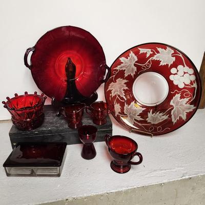Red glass lot #1