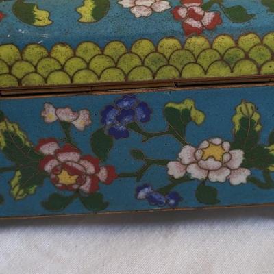 Antique Chinese Cloisonne Enameled Metal Trinket Box