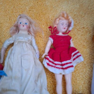 7 Doll Lot