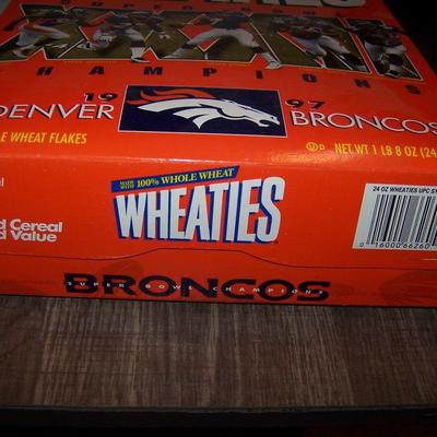 LOT 131 NEW IN BOX 1997 DENVER BRONCOS SUPER BOWL CHAMPIONS WHEATIES