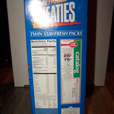 LOT 136 KEN GRIFFEY JR WHEATIES BOX