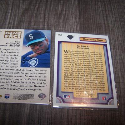 LOT 139 KEN GRIFFEY JR 10 CARD LOT W/ROOKIE