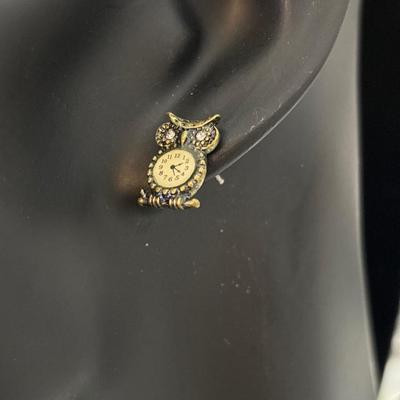 Owl brass toned stud earrings